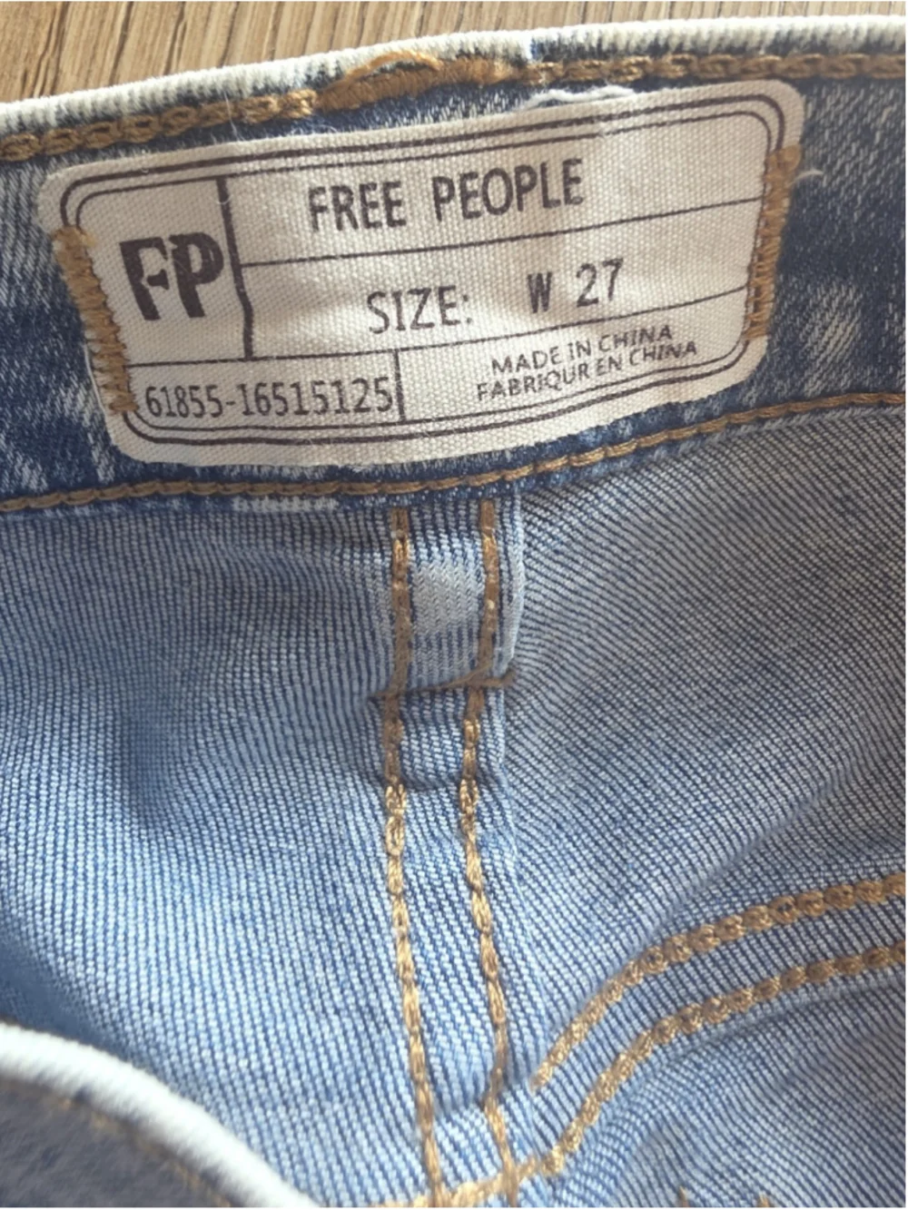 Free People Skinny Jeans 27x26 Acid Wash Distressed Raw Hem Ankle Boho Y2K Indie